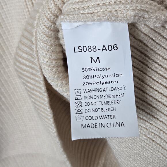 Lillusory Cardigan Sweater sz M Beige Sand Chunky Knit Long Sleeve Preppy - Picture 8 of 12